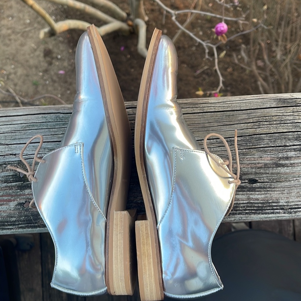 EVERLANE Italy Leather E2 Shine Modern Oxford Silver Lace up Women's Shoes Size - Picture 14 of 16